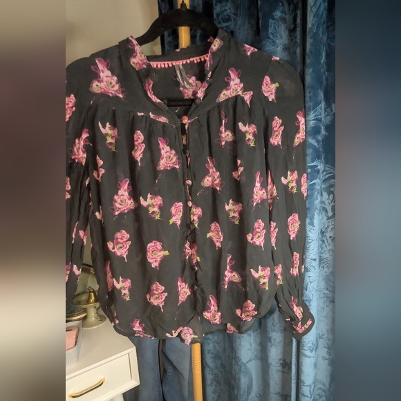Anthropologie Tops - Anthropologie Black and Pink Floral Blouse